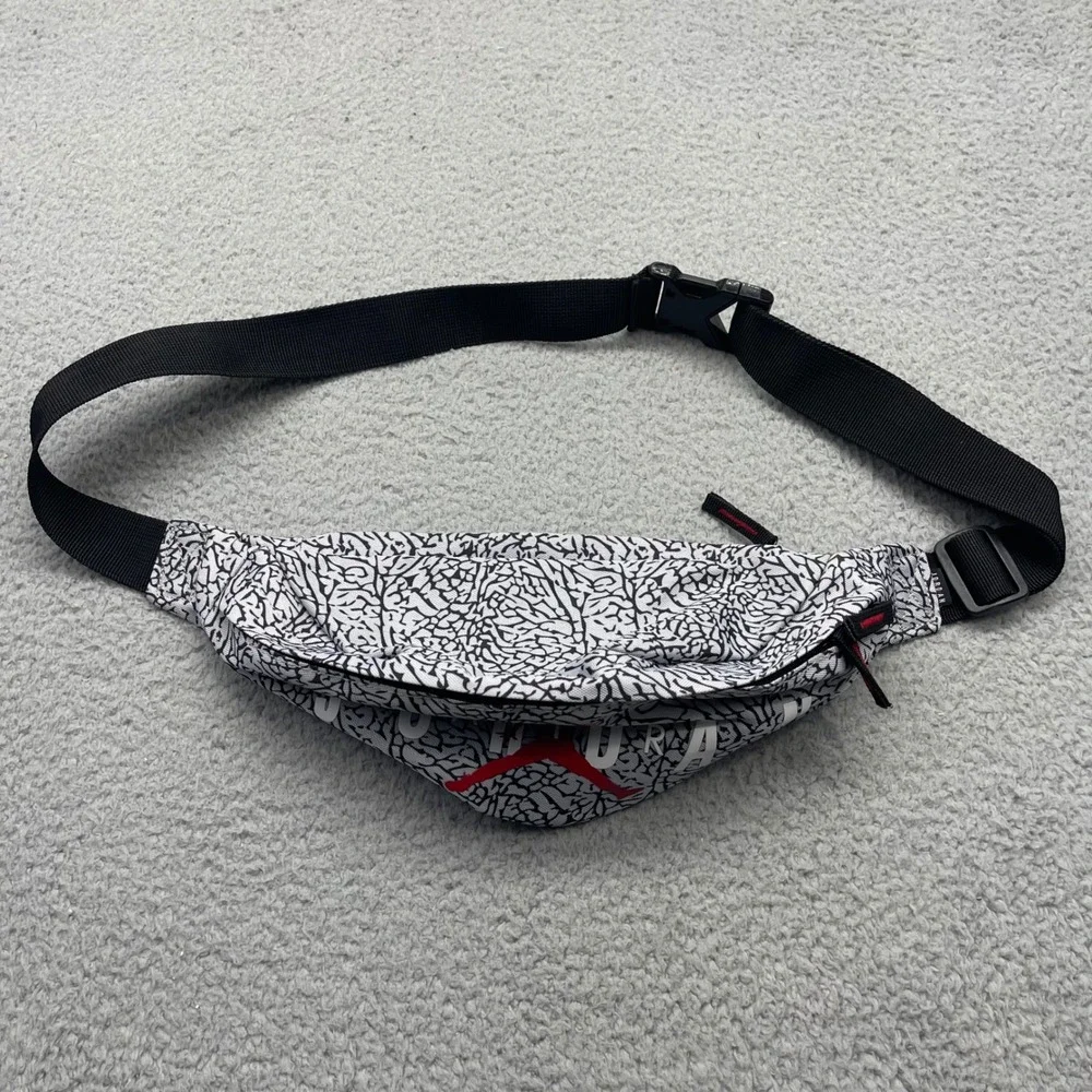 Nike Air Jordan Crossbody  9B0533-G3A Grey Elephant Print Waist Pack Fanny Bag